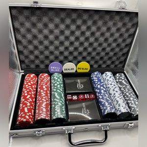 Tournament Texas Hold 'Em Tournament Poker Set With Card Decks, Chips & Case